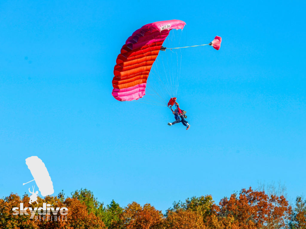 skydive pepperell tandem student landing autumn